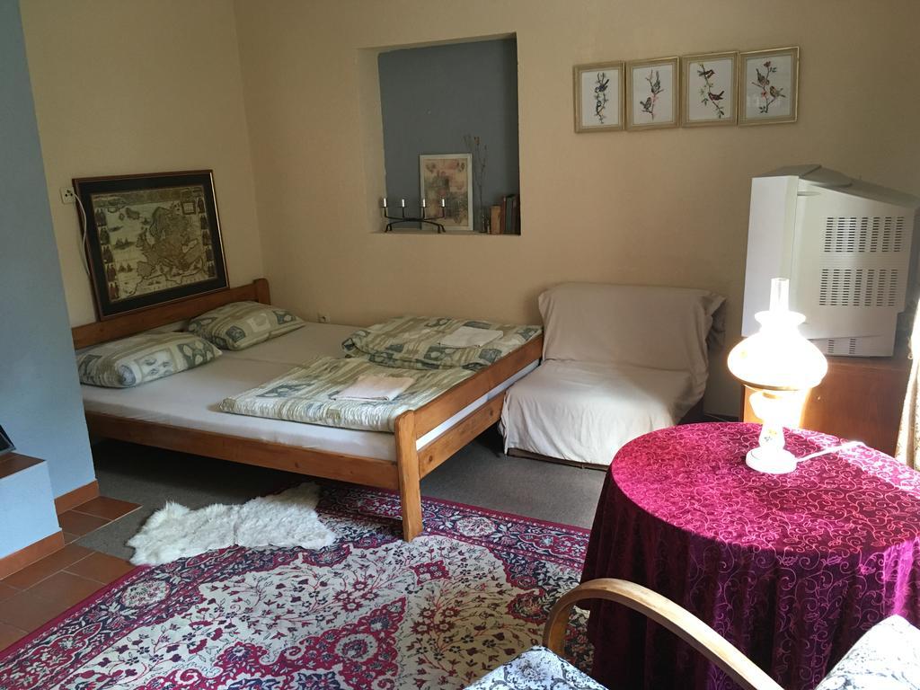 Apartmanovy Dom Kraliky Bagian luar foto